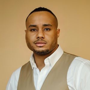 Meet your Posher, Malcolm